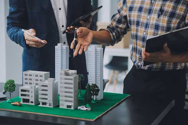 Strategic Partners for Investment Success